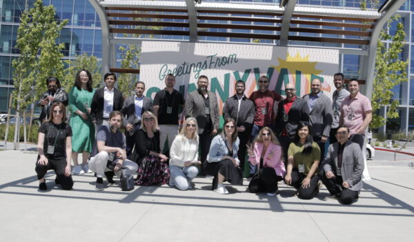 Lindsay Hampson (EMBA '22), and her Executive MBA 2022 cohort meeting outdoors together in Silicon Valley, California.