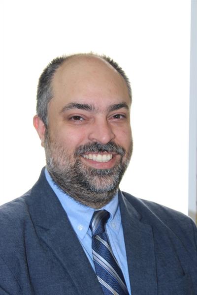 Headshot of Behrouz Bakhtiari