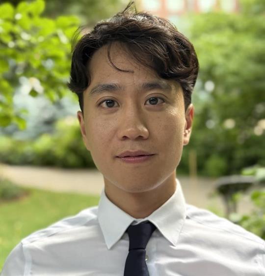 Headshot of Michael Wu